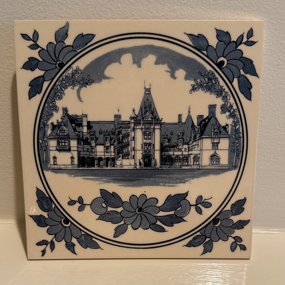 Biltmore Vanderbilt Estate Trivet Blue White Wall Art Tile Asheville china